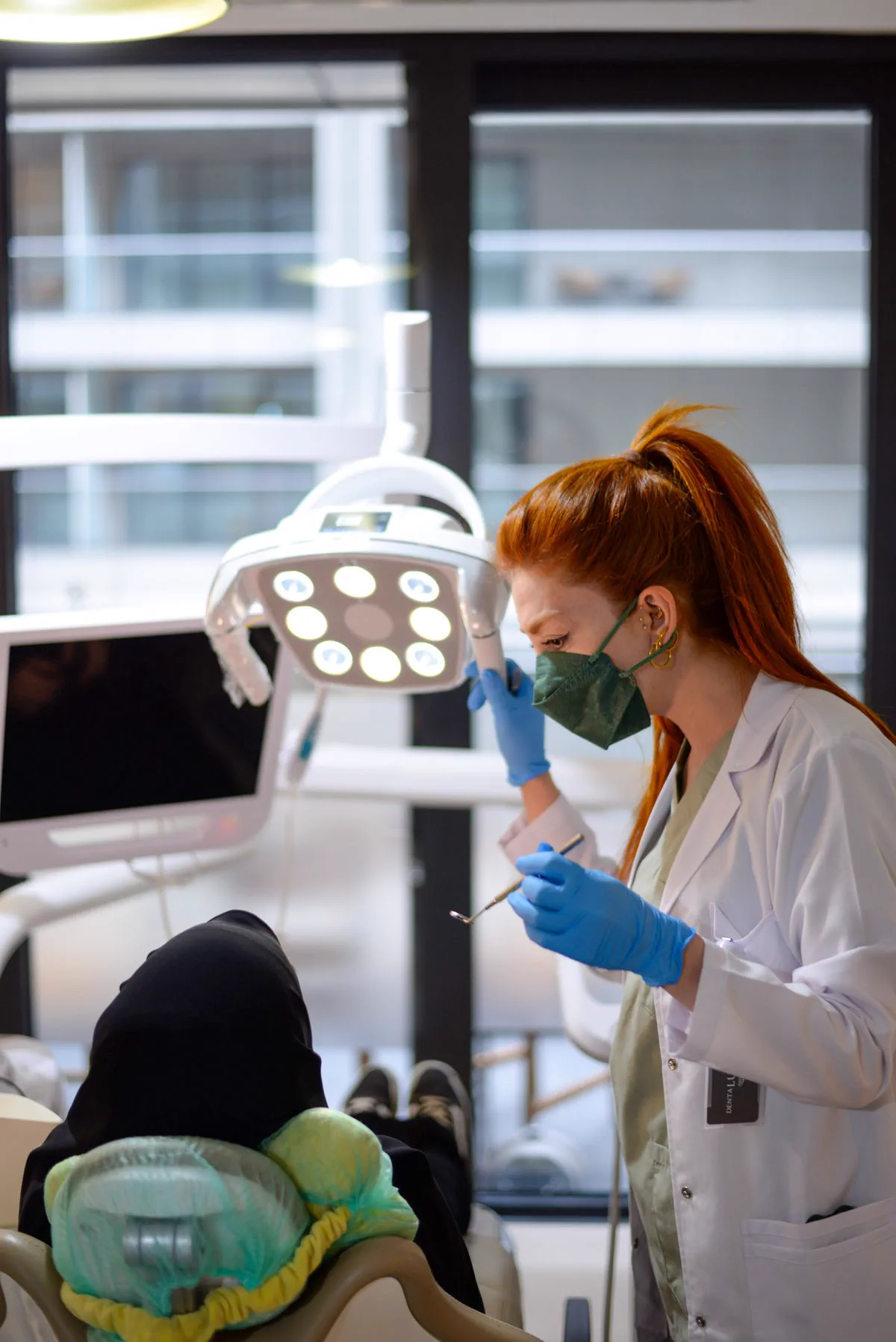 Imagen de referencia de una consulta dental